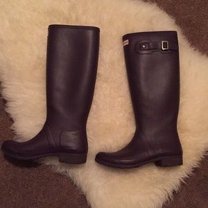 *PRICE DROP* Purple Hunter Boots